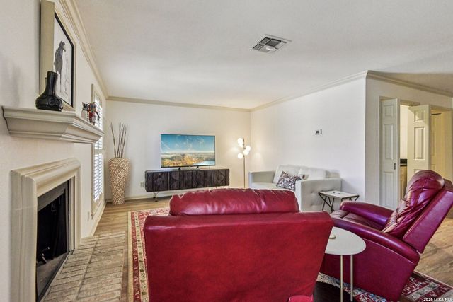 2611 Eisenhauer Rd Apt 1403, San Antonio, TX 78209