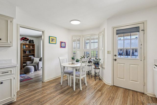 2611 Eisenhauer Rd Apt 1403, San Antonio, TX 78209