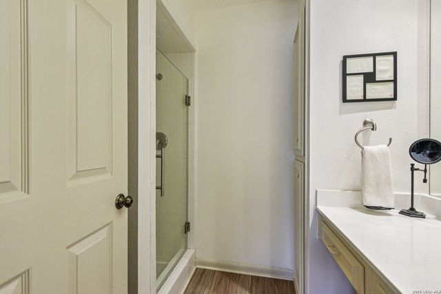 2611 Eisenhauer Rd Apt 1403, San Antonio, TX 78209