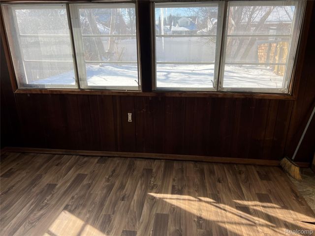 5773 Lakewood Street, Detroit, MI 48213