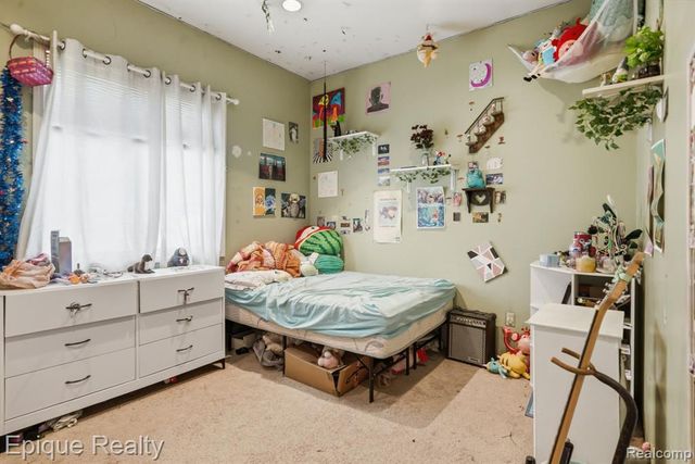 2706 Genes Drive, Auburn Hills, MI 48326