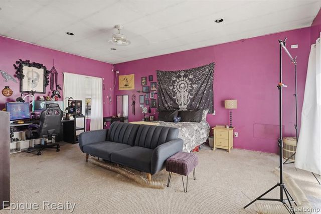 2706 Genes Drive, Auburn Hills, MI 48326