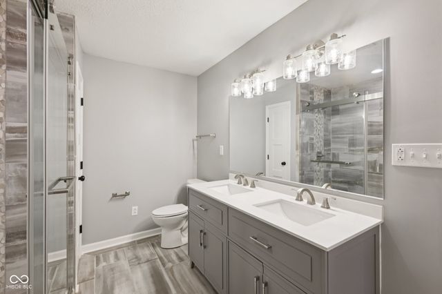 2737 Carrollton Avenue, Indianapolis, IN 46205