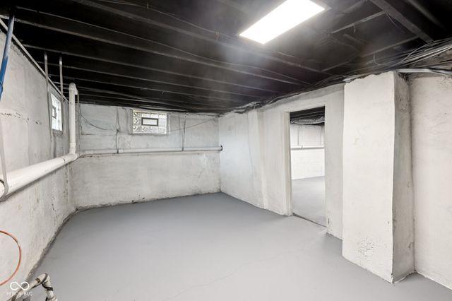 2737 Carrollton Avenue, Indianapolis, IN 46205