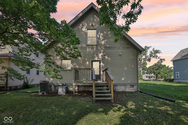 2737 Carrollton Avenue, Indianapolis, IN 46205