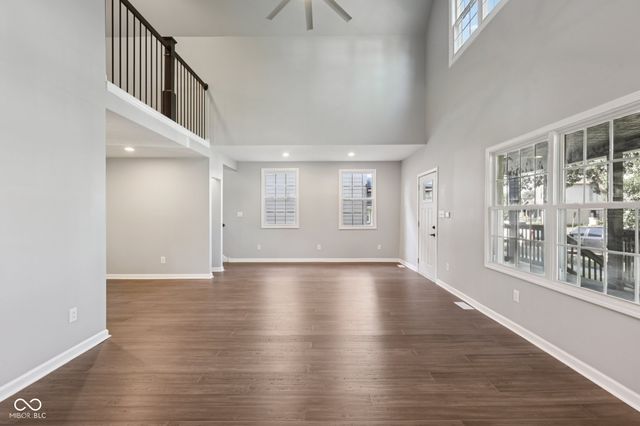 2737 Carrollton Avenue, Indianapolis, IN 46205