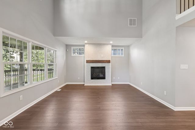 2737 Carrollton Avenue, Indianapolis, IN 46205