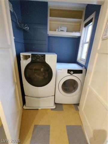 1020 Sweeney Avenue, Las Vegas, NV 89104