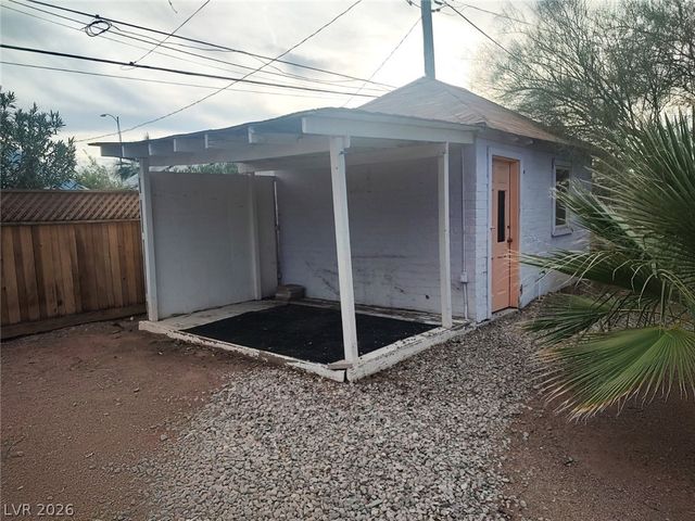 1020 Sweeney Avenue, Las Vegas, NV 89104