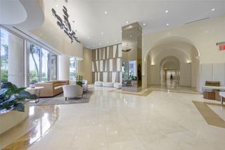 19355 Turnberry Way 15G, Aventura, FL 33180