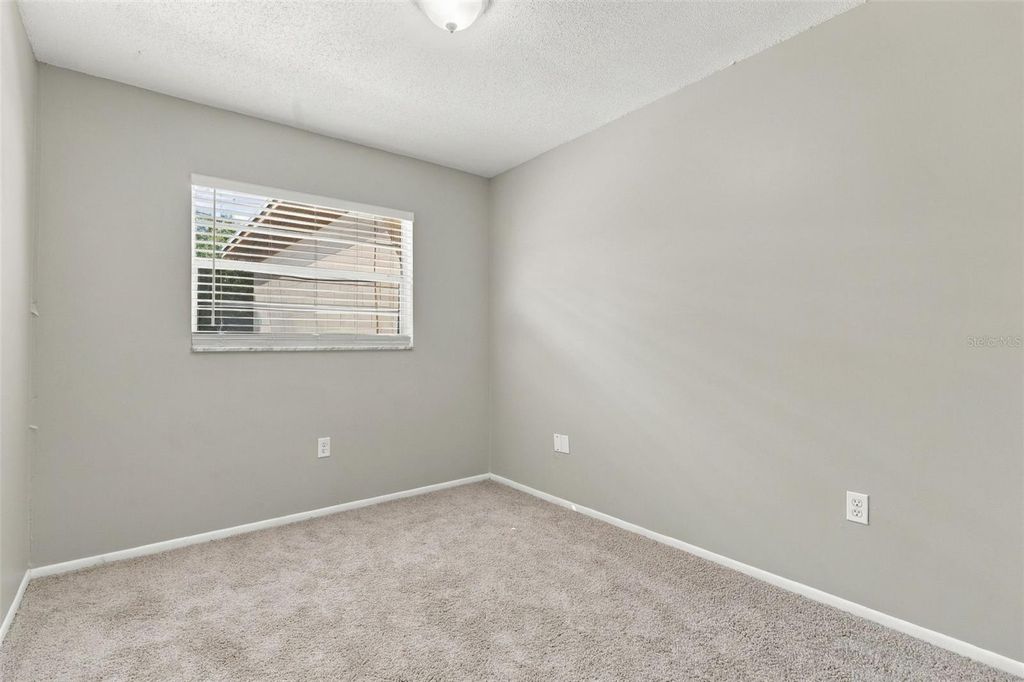 Image 28 of property listing at 4750 KEMPSTON DRIVE, Orlando, FL 32812