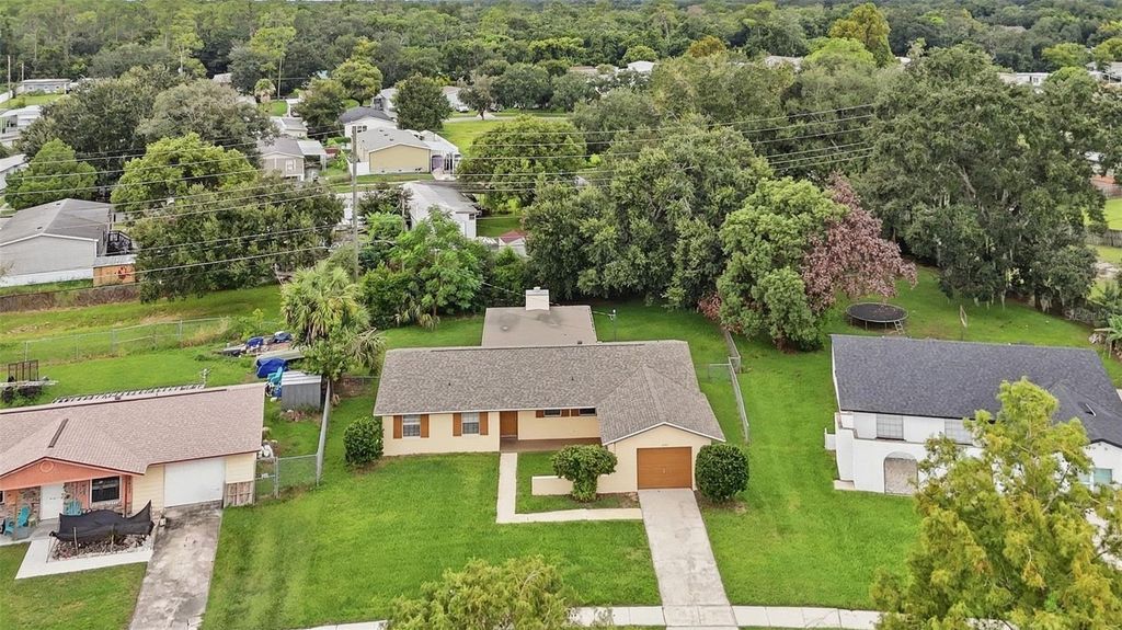 Image 44 of property listing at 4750 KEMPSTON DRIVE, Orlando, FL 32812