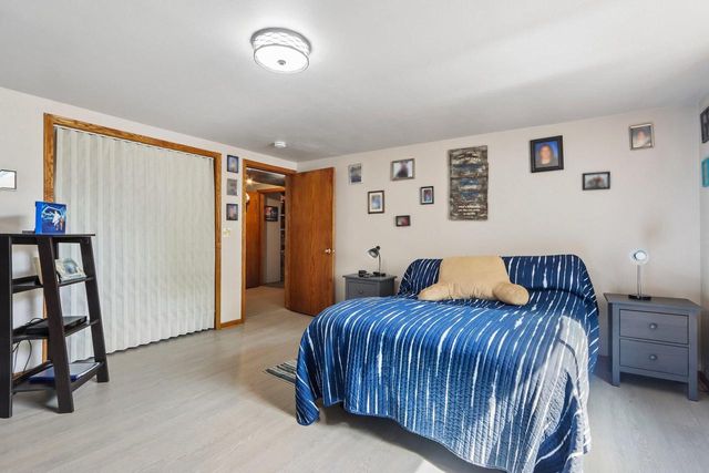 7710 S Chapel Hill DRIVE, Franklin, WI 53132
