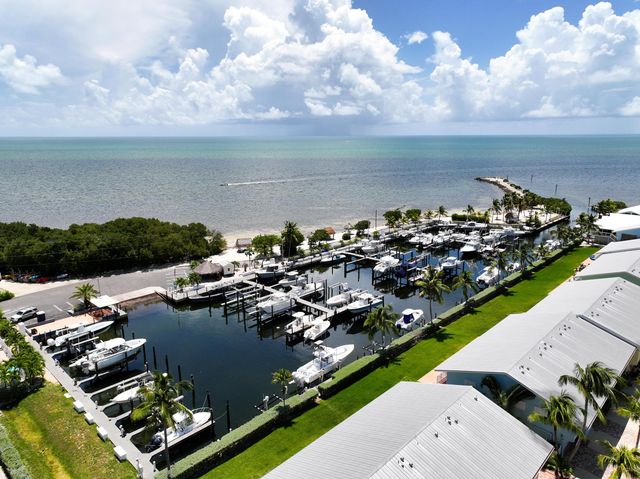 1530 Ocean Bay Dr Apt 207, Key Largo, FL 33037