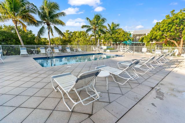 1530 Ocean Bay Dr Apt 207, Key Largo, FL 33037