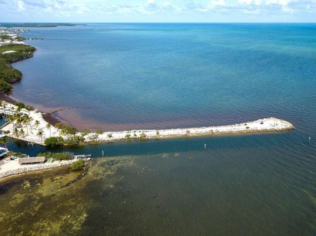 1530 Ocean Bay Dr Apt 207, Key Largo, FL 33037