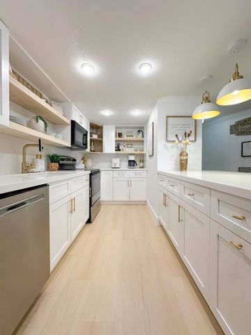 1530 Ocean Bay Dr Apt 207, Key Largo, FL 33037