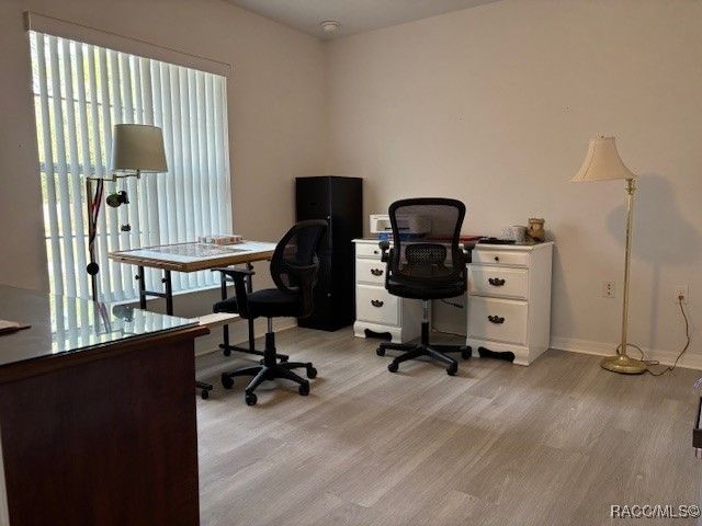 2449 N Crede Avenue, Crystal River, FL 34428