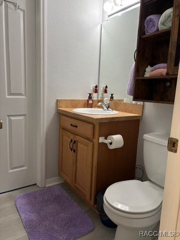 2449 N Crede Avenue, Crystal River, FL 34428