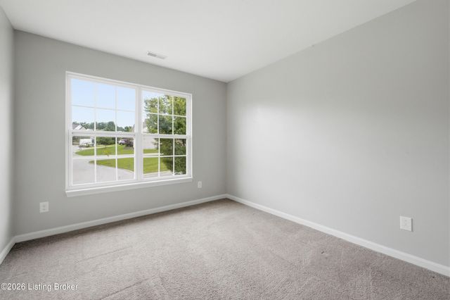 203 Brookfield Hills Ct, Louisville, KY 40245
