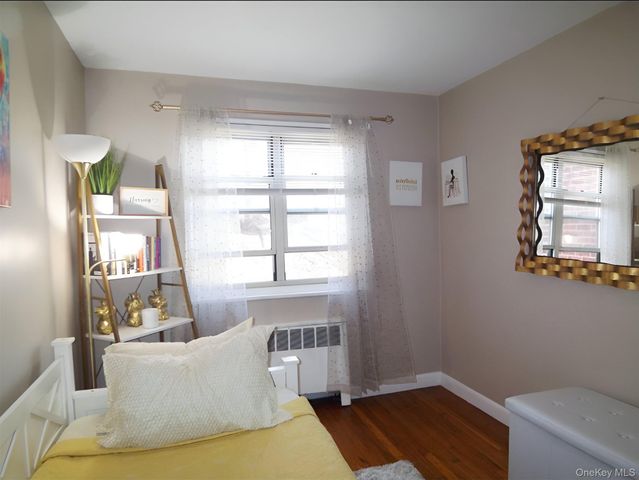 8 Cascade Terrace 1D, Yonkers, NY 10703