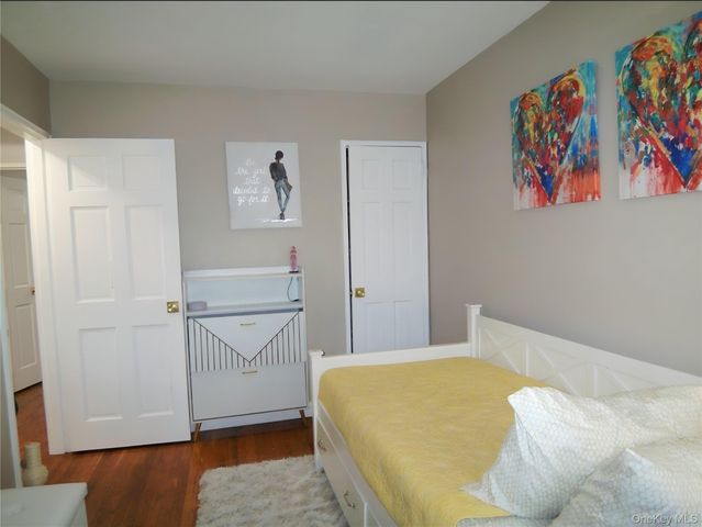 8 Cascade Terrace 1D, Yonkers, NY 10703