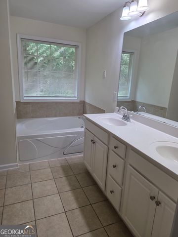 1531 Park Knoll Trail, Lawrenceville, GA 30043