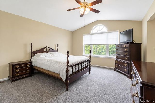 41585 Cherry Hill Road, Canton, MI 48188