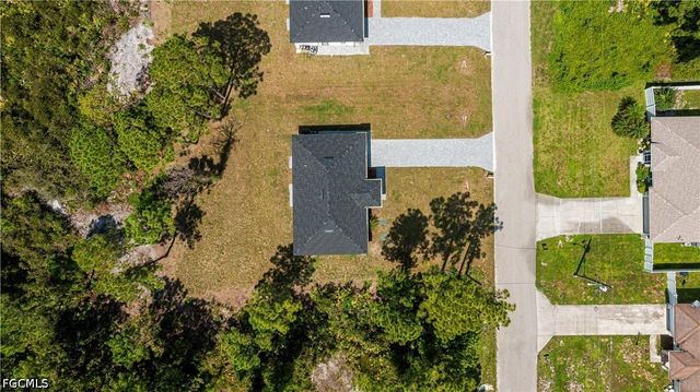 3121 69th ST W, Lehigh Acres, FL 33971
