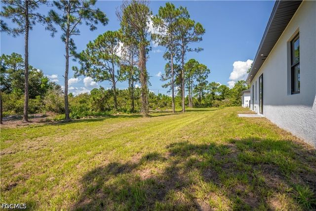 3121 69th ST W, Lehigh Acres, FL 33971