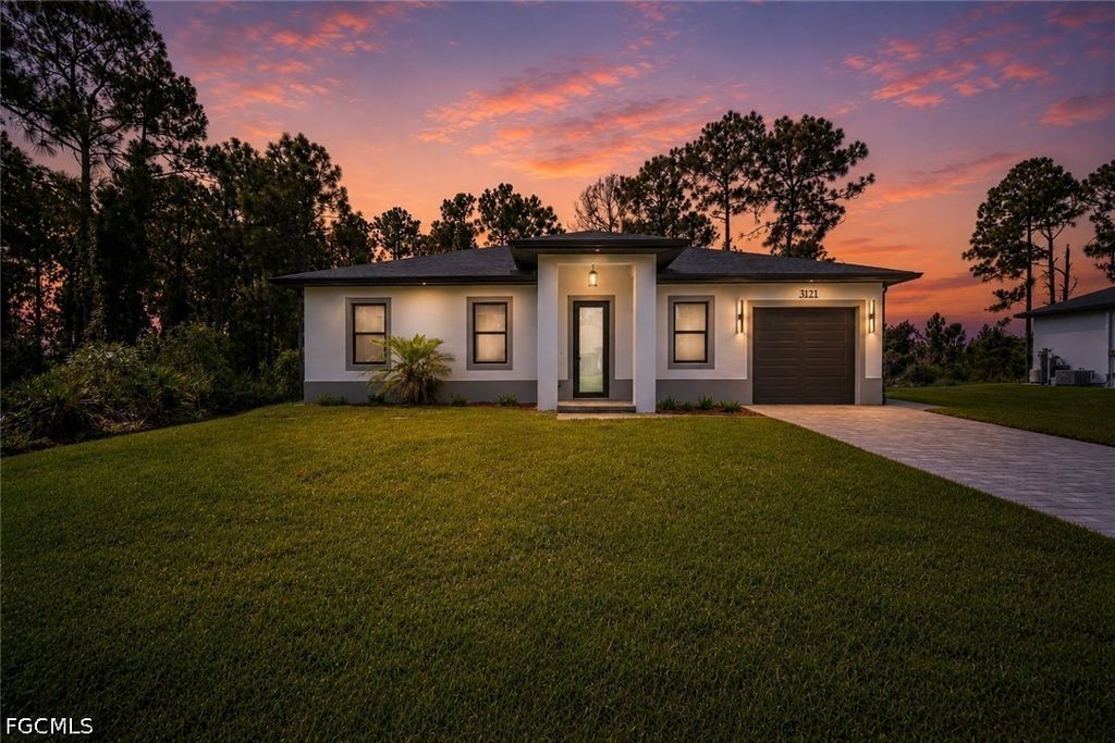 3121 69th ST W, Lehigh Acres, FL 33971