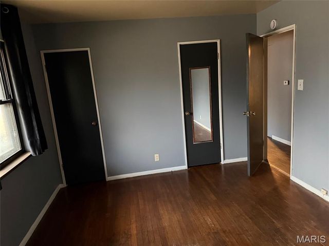 1679 Maldon Lane, St Louis, MO 63136