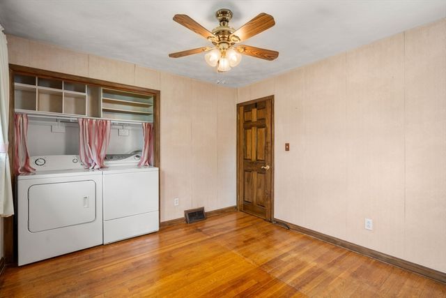 24 Park Villa Ave, Worcester, MA 01606