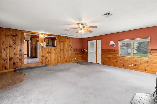 24 Park Villa Ave, Worcester, MA 01606