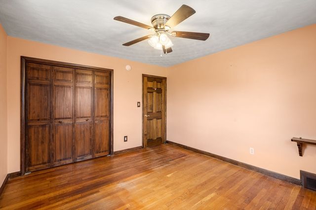 24 Park Villa Ave, Worcester, MA 01606