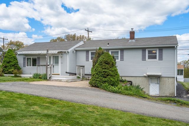 24 Park Villa Ave, Worcester, MA 01606