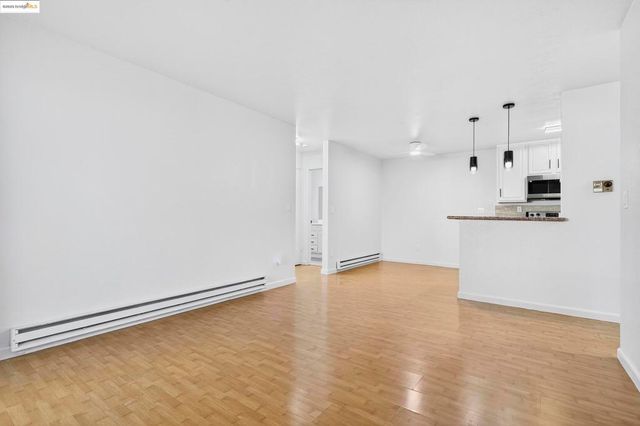 165 Lighthouse Dr, Vallejo, CA 94590