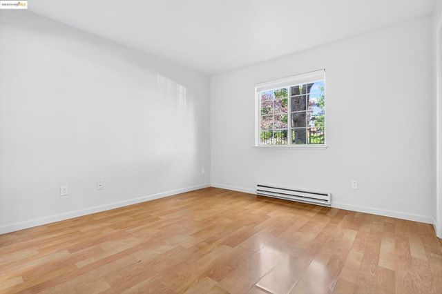 165 Lighthouse Dr, Vallejo, CA 94590