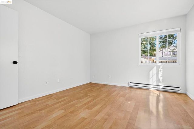 165 Lighthouse Dr, Vallejo, CA 94590