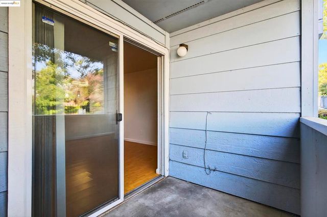 165 Lighthouse Dr, Vallejo, CA 94590