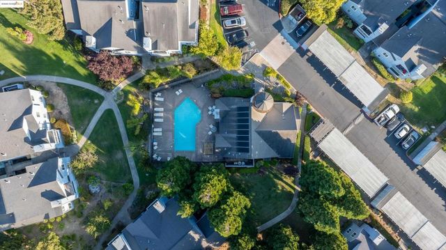 165 Lighthouse Dr, Vallejo, CA 94590