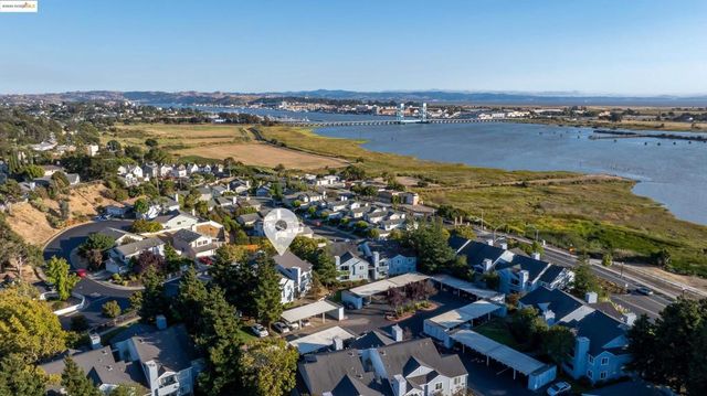 165 Lighthouse Dr, Vallejo, CA 94590