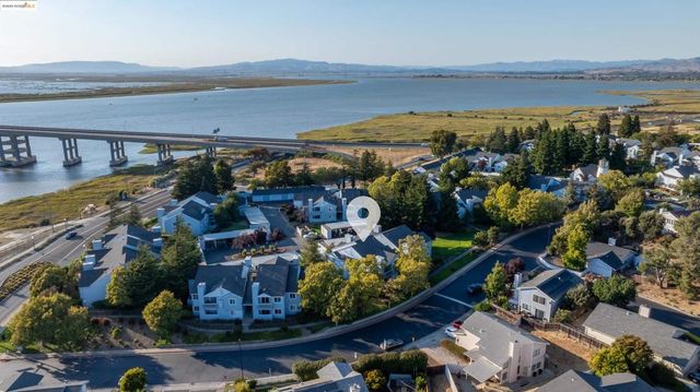 165 Lighthouse Dr, Vallejo, CA 94590