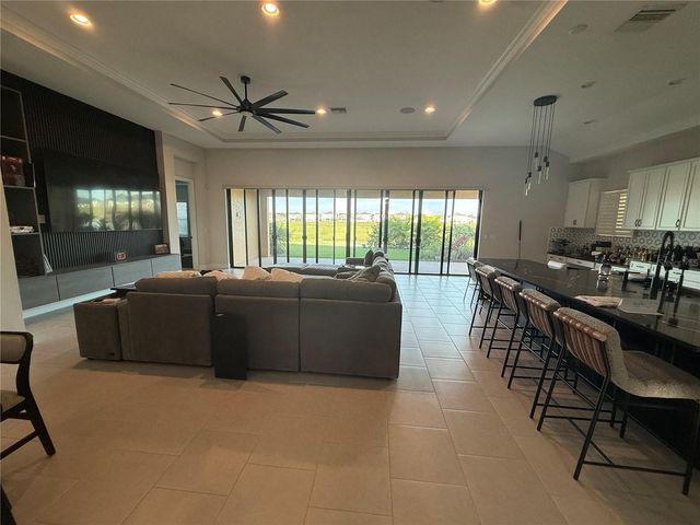 10958 RUSTIC TIMBER LOOP, San Antonio, FL 33576