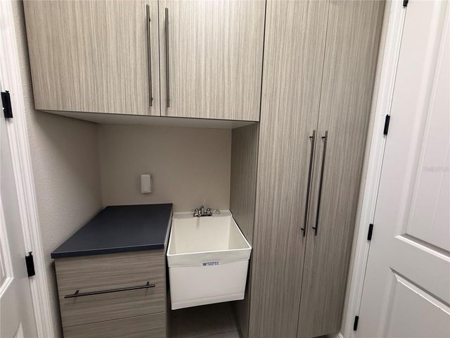 10958 RUSTIC TIMBER LOOP, San Antonio, FL 33576