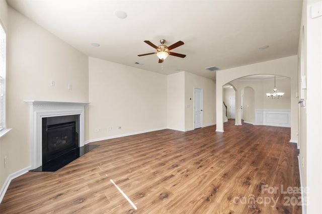 6012 Thorburn Way, Belmont, NC 28012