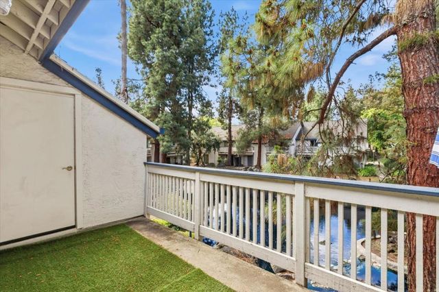 2261 Summerton Drive 32, San Jose, CA 95122