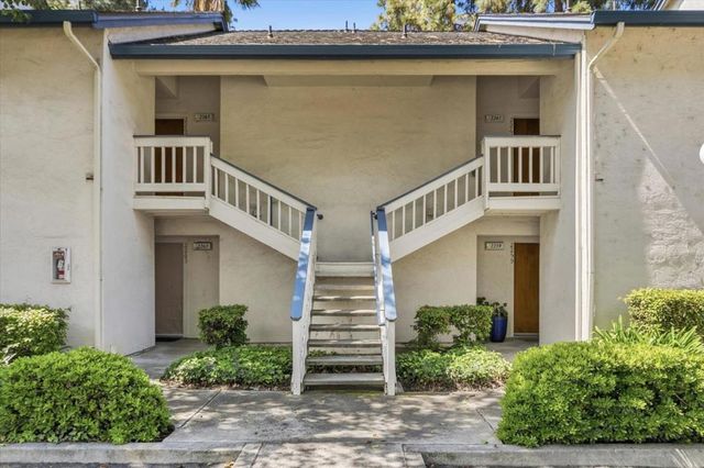 2261 Summerton Drive 32, San Jose, CA 95122