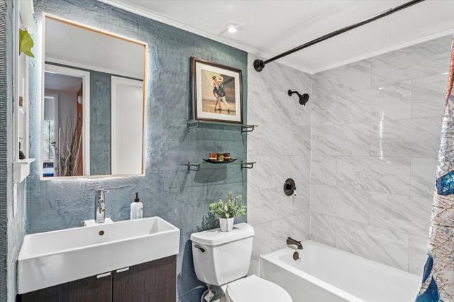 2261 Summerton Drive 32, San Jose, CA 95122