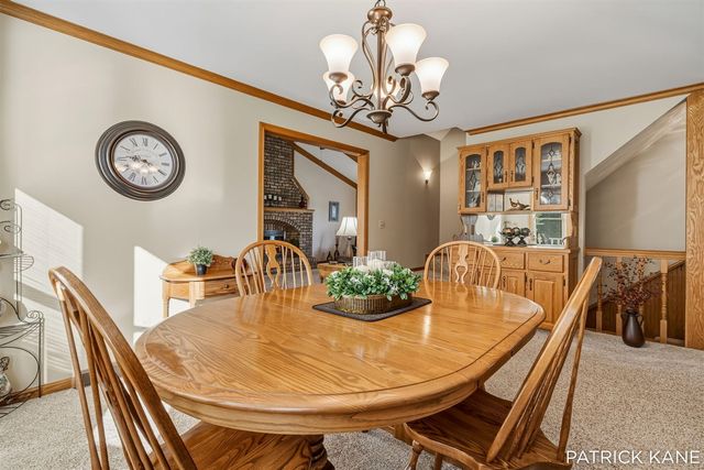 8618 Cedar Lake Drive, Jenison, MI 49428